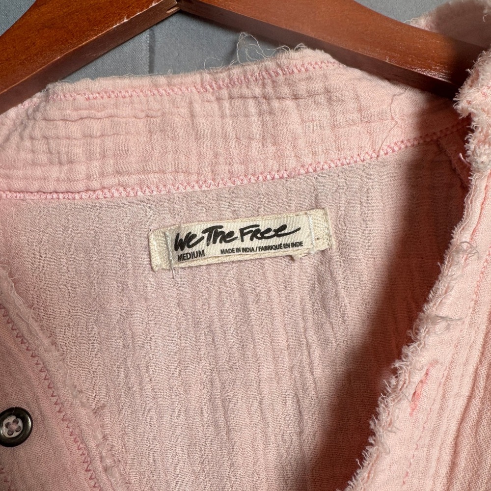 Gauze Shirt M Pink We The Free Oversized Frayed Boho Coastal Cottagecore Pnk - Picture 3 of 7